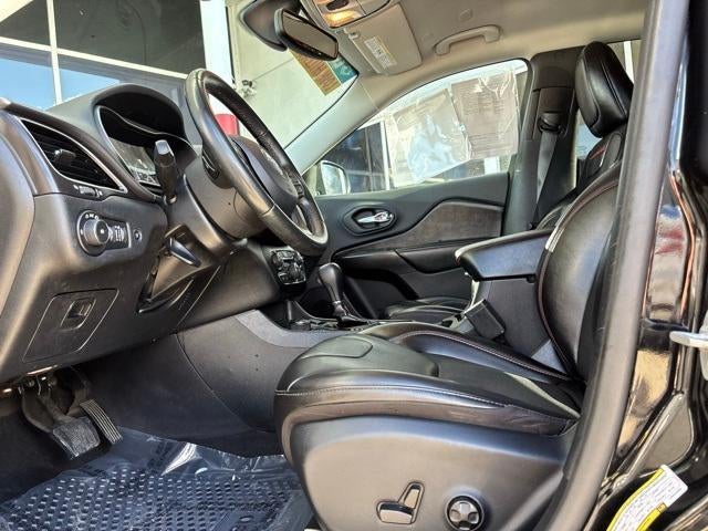 2020 Jeep Cherokee Trailhawk