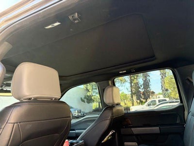 2023 Ford F-150 Lightning LARIAT