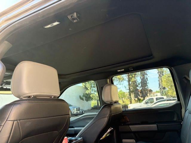 2023 Ford F-150 Lightning LARIAT