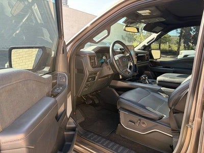 2023 Ford F-150 Lightning LARIAT