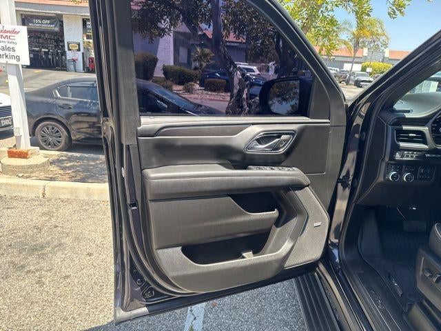 2023 GMC Yukon XL AT4