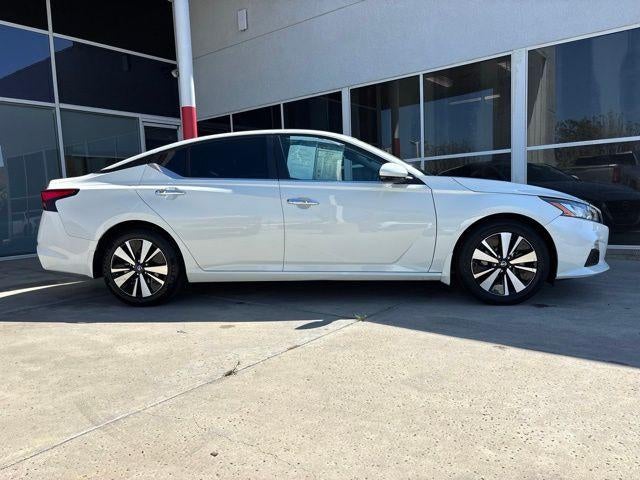 2021 Nissan Altima SV FWD