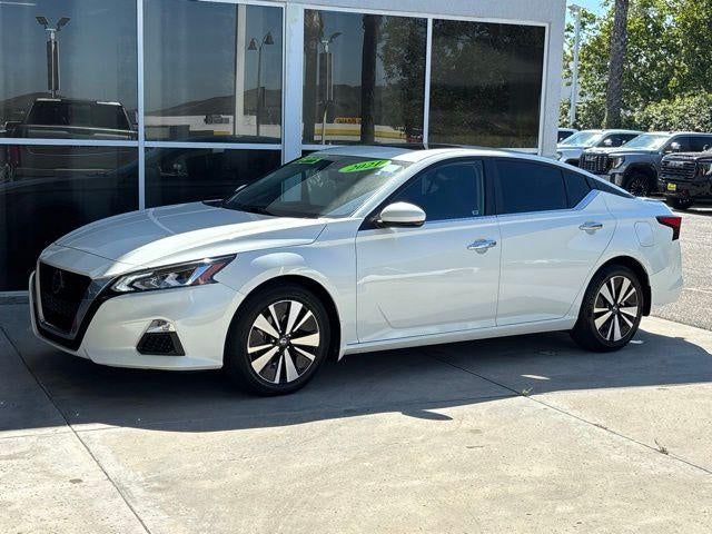 2021 Nissan Altima SV FWD