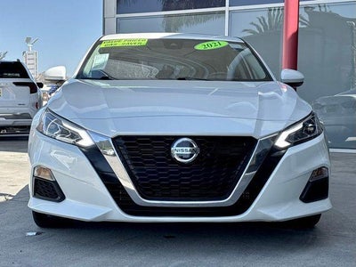 2021 Nissan Altima SV FWD