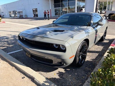 2018 Dodge Challenger SXT Plus