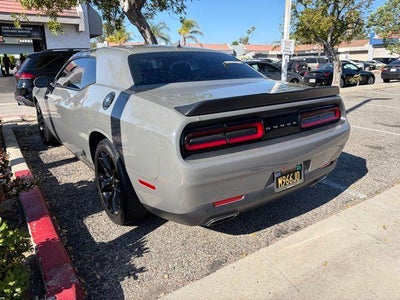 2018 Dodge Challenger SXT Plus