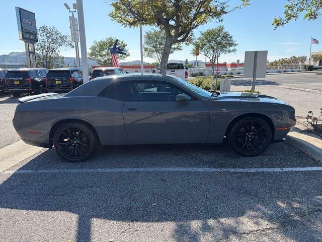 2018 Dodge Challenger SXT Plus