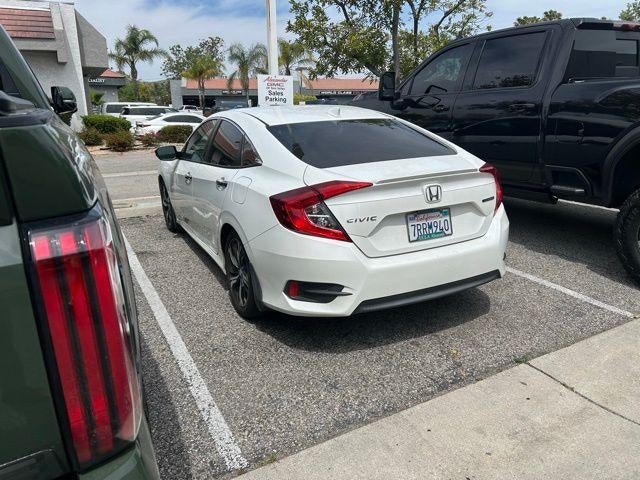 2016 Honda Civic Touring