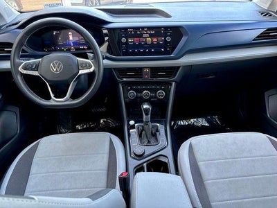 2024 Volkswagen Taos SE
