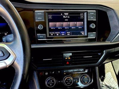 2024 Volkswagen Jetta SE
