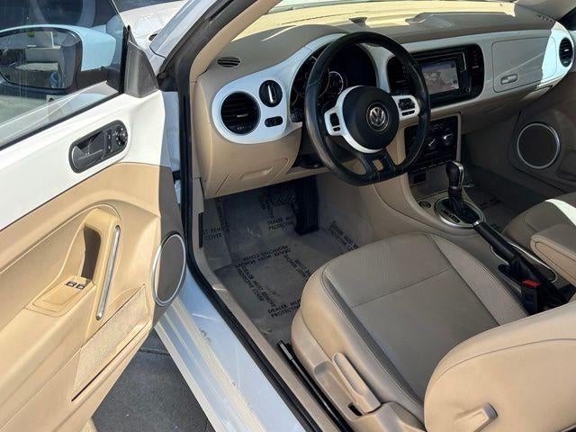 2016 Volkswagen Beetle 1.8T SE