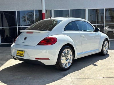 2016 Volkswagen Beetle 1.8T SE