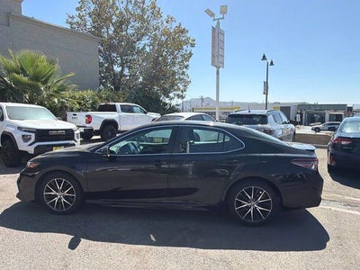 2024 Toyota Camry SE