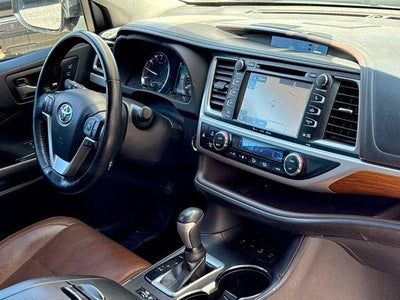 2017 Toyota Highlander Limited Platinum