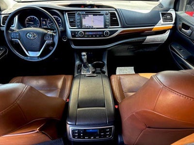 2017 Toyota Highlander Limited Platinum