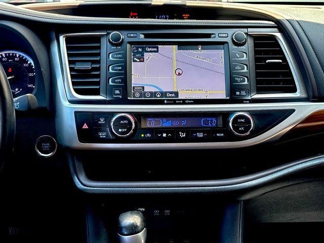 2017 Toyota Highlander Limited Platinum