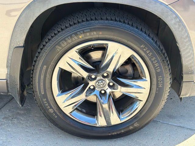 2017 Toyota Highlander Limited Platinum