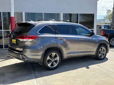 2017 Toyota Highlander Limited Platinum