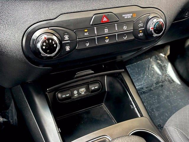 2019 Kia Sorento 2.4L LX