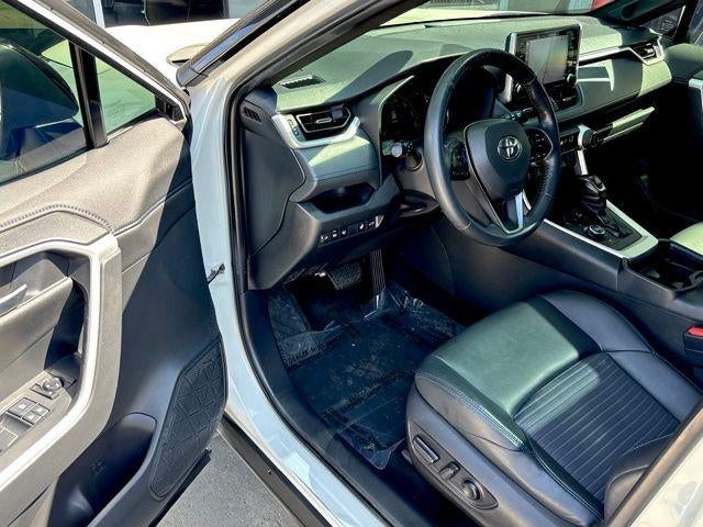 2020 Toyota RAV4 Hybrid XSE