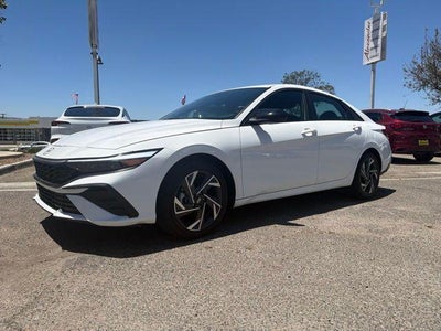 2025 Hyundai Elantra Hybrid SEL Sport