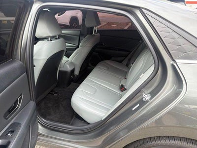 2025 Hyundai Elantra Hybrid Limited