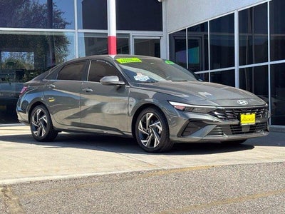 2025 Hyundai Elantra Hybrid Limited
