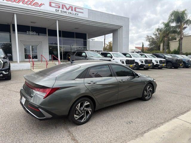 2025 Hyundai Elantra Hybrid Limited