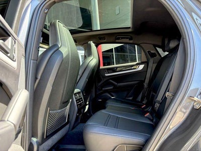 2024 Porsche Cayenne Coupe Base