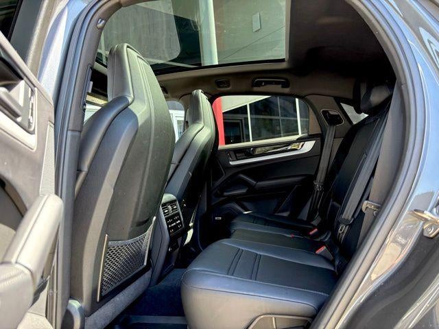 2024 Porsche Cayenne Coupe Base