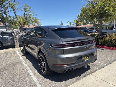 2024 Porsche Cayenne Coupe Base